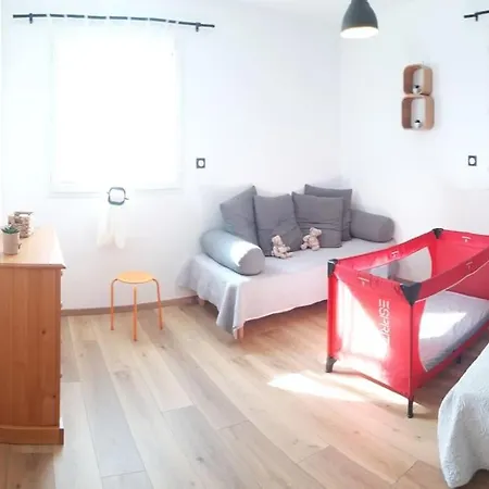 Collioure, Type Loft De 80m2 Avec Clim, Terrasse Et Parking Devant L'appartement. Appartamento *